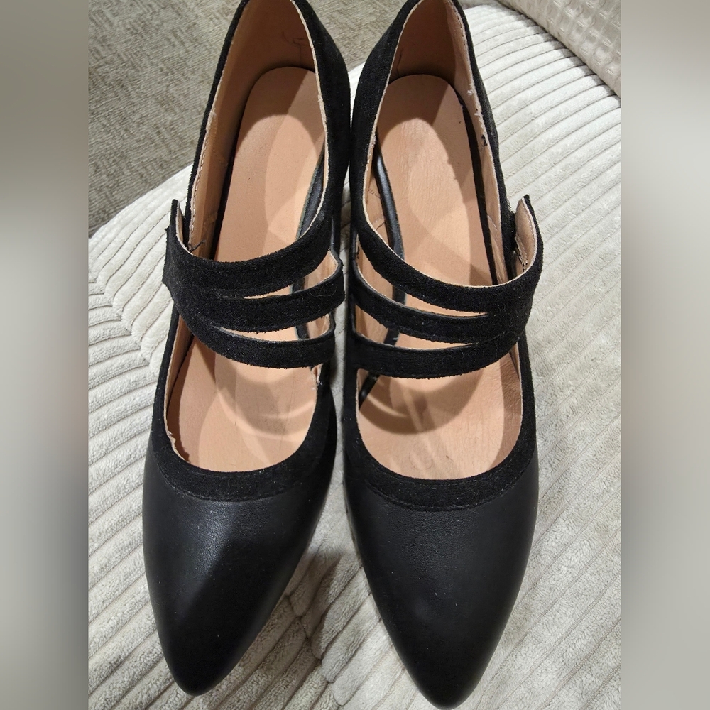 Elegant Black Women's Shoes